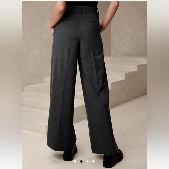 Banana Republic WIDE-LEG FLANNEL TROUSER - Picture 6 of 6